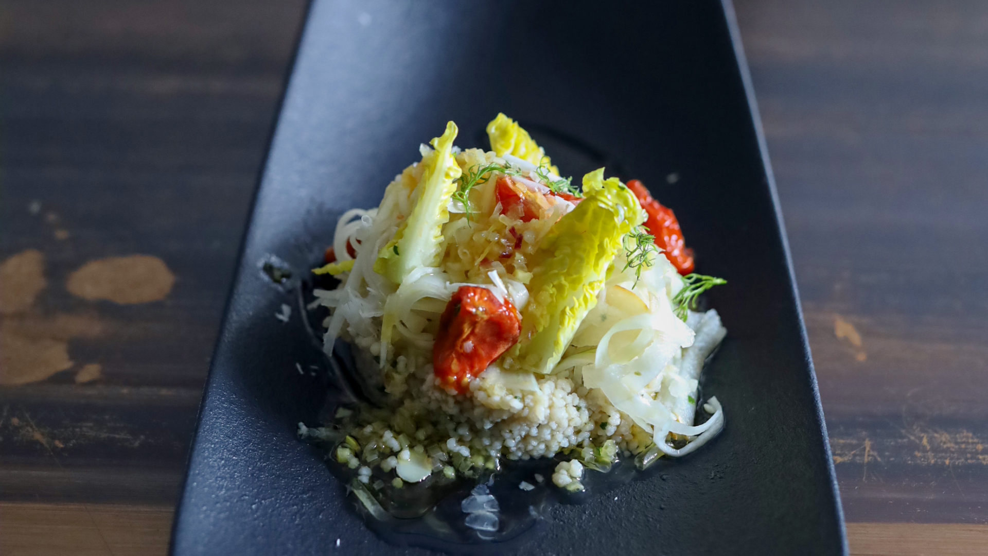 Limetten-Leindotter Couscous Rezept – mit Fenchel-Kohlrabi-Salat und Kirschtomaten